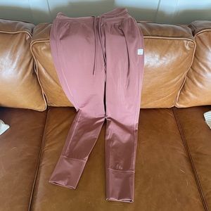 Vuori daily legging size small